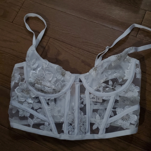 NWOT Amalie Embroidered Bustier, Small - Picture 8 of 8